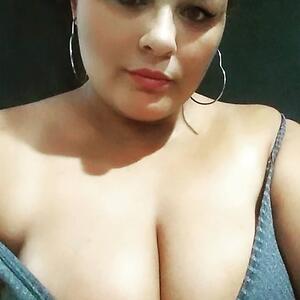 Sempre_rafaela_curvy mym