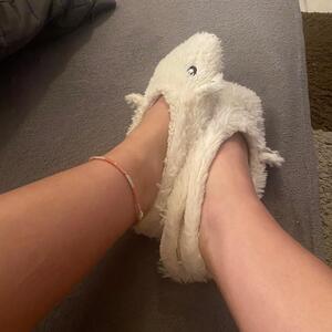 Sexy_little_feet_ mym