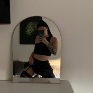 Sexy_lora mym