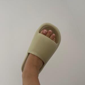 Sexy_pieds_83 mym