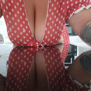 Sexycurvymelanie mym
