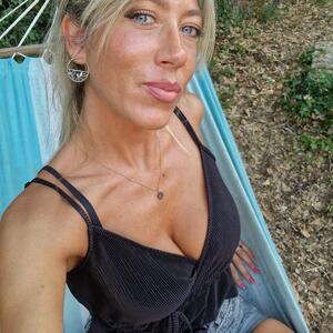 Sexyhappymilf mym