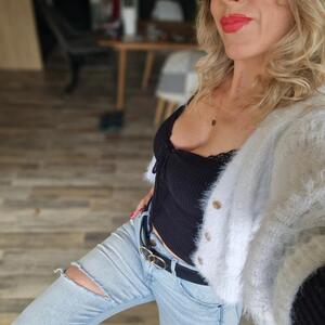 Sexyhappymilf mym