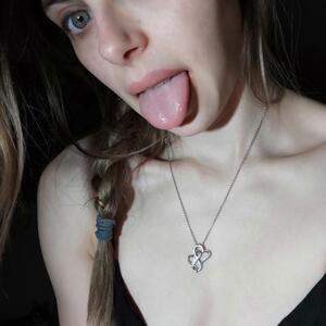 Sexyskinnygirl mym