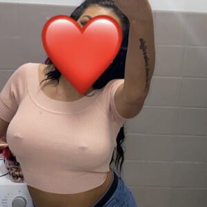 Shay_caliente mym