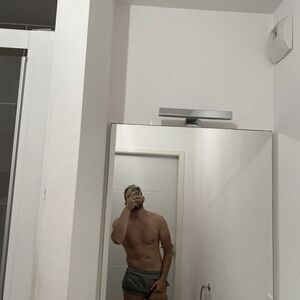 Simon_summer mym