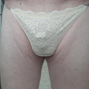 Sissy_leyla mym