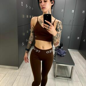 Skinnybitch_elinamj mym