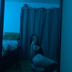 Sluttyy_goth mym
