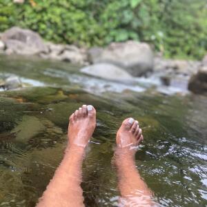 Small_brownfeet_fwi mym