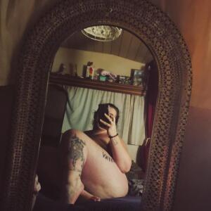Sombre_delicate mym