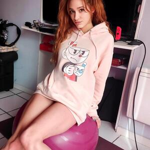 Strawberry_fit mym