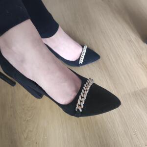 Suck_my_feet_baby mym
