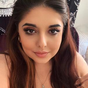 Sucubecurvy921103 mym