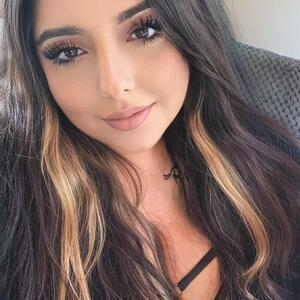 Sucubecurvy921103 mym