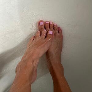 Sugarcrush_feet mym