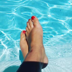 Summers_feet mym