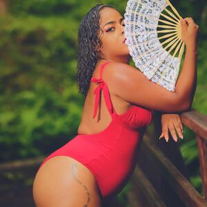 Sunshine_baddies mym
