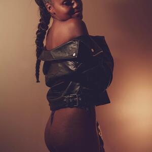 Sunshine_baddies mym