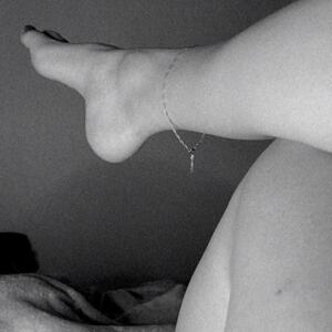 Sunshine_feet_ mym