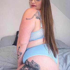 Suzy_curvy mym