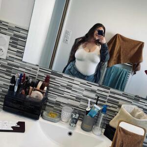 Suzy_curvy mym
