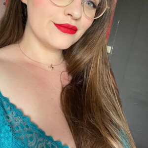 Suzy_curvy mym
