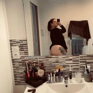 Suzy_curvy mym