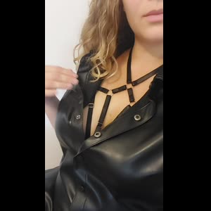 Sweet_curly mym