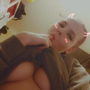 Sweet_lollypopgirl mym