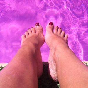 Sweet_sofeet mym