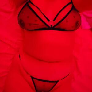 Sweetcurveyes mym