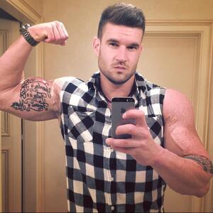 Swiss_sexyboy mym