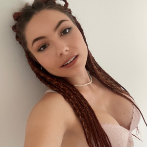 Tanialeone1 mym