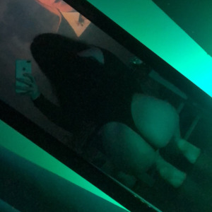 Tara_420 mym