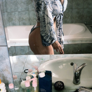 Tara_420 mym