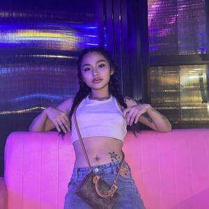 Thelara_official mym