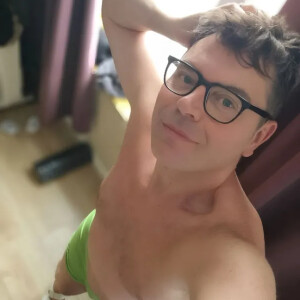 Thom_roc mym