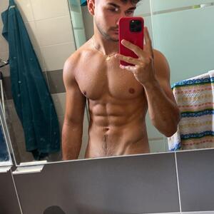 Thomas_fry mym