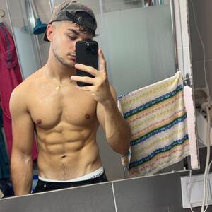 Thomas_fry mym
