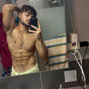 Thomas_fry mym