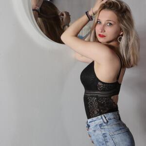 Ticya_sexyy mym