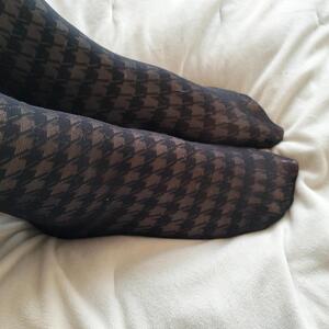 Tilda_feet mym