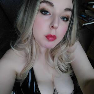 Timide_coquine mym