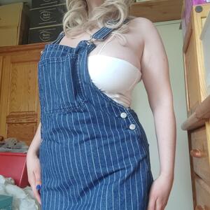 Timide_coquine mym