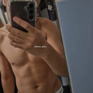 Tisme_poilu_ mym