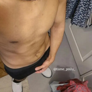Tisme_poilu_ mym