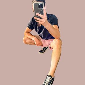 Tommy_blur mym