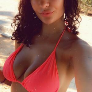 Travellingboobs mym