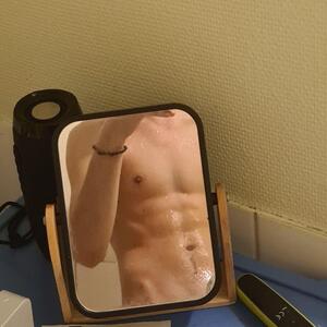Un_panda_sexy mym
